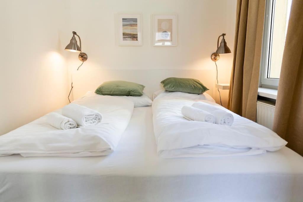 Savoir-Vivre In Unserer Zentralen Balkonwohnung Viyana Dış mekan fotoğraf